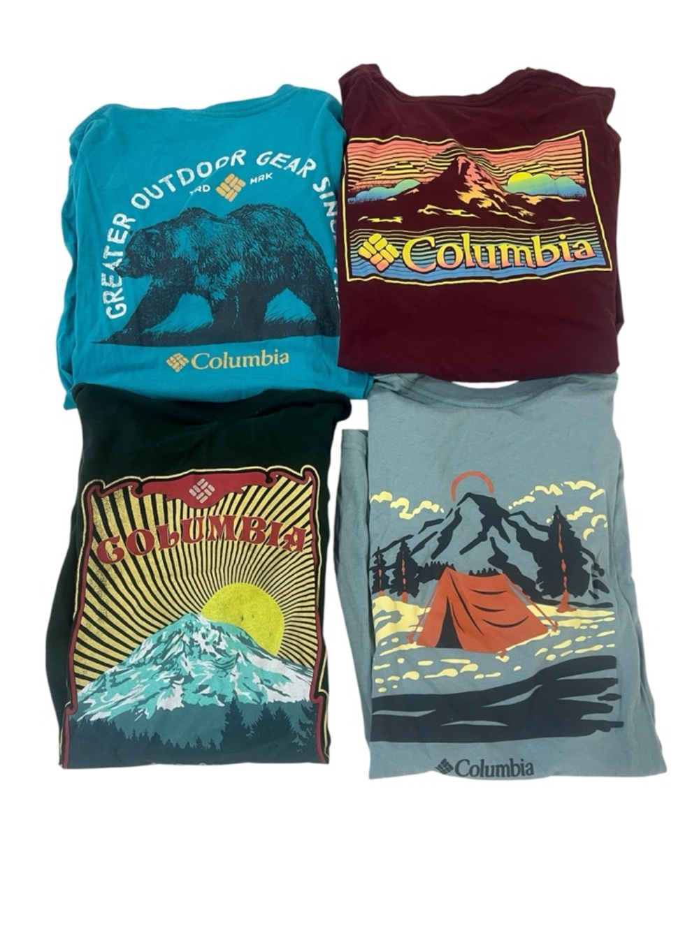 Columbia Graphic T shirt lot of 4 Size Medium